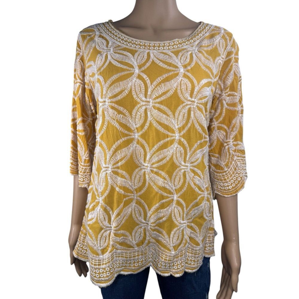 Anthropologie Solitaire Embroidered Top‎ Scalloped Edges Relaxed Fit Size M